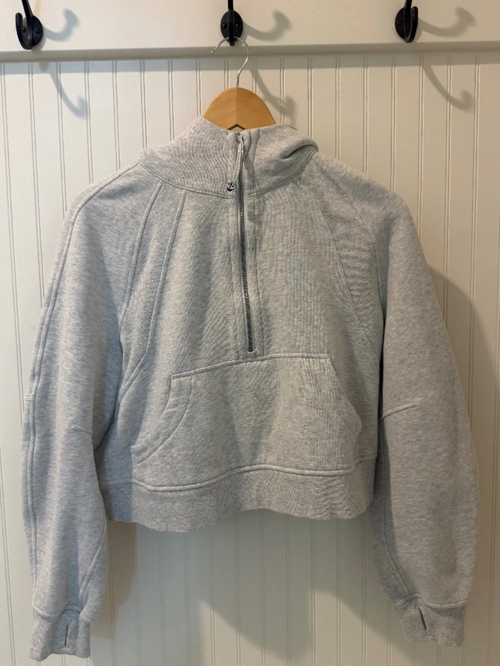Lululemon Cropped Half-Zip